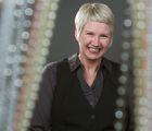 ... und dann lachend, wenn der Fotograf vergisst den Blitzausl&ouml;ser einzuschalten