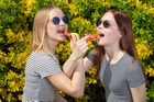 Kleine St&auml;rkung stimmt die Models milde